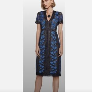 BCBG Max Azria - Black & Blue Lace Short Sleeve Midi Dress Sz 4
